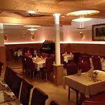 Hotel-gasthof Huettensteinach Sonneberg