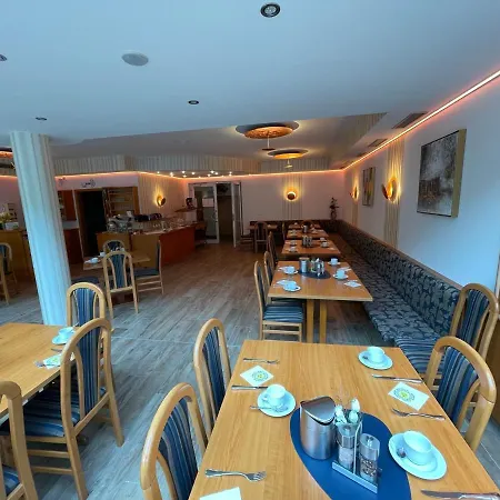 Hotel-gasthof Huettensteinach 3* סונברג