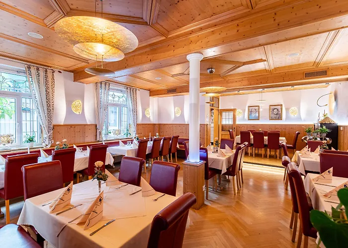 Hotel-gasthof Huettensteinach Sonneberg